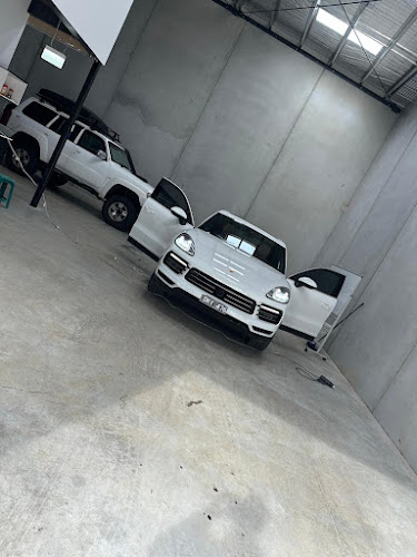 7 stars tint pty ltd in Truganina