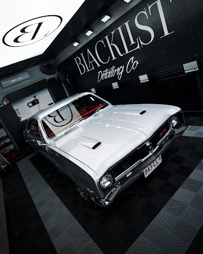Blacklist Detailing Co in Warana
