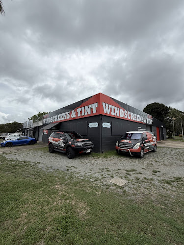 Fast Fit Windscreens&Tint in Portsmith