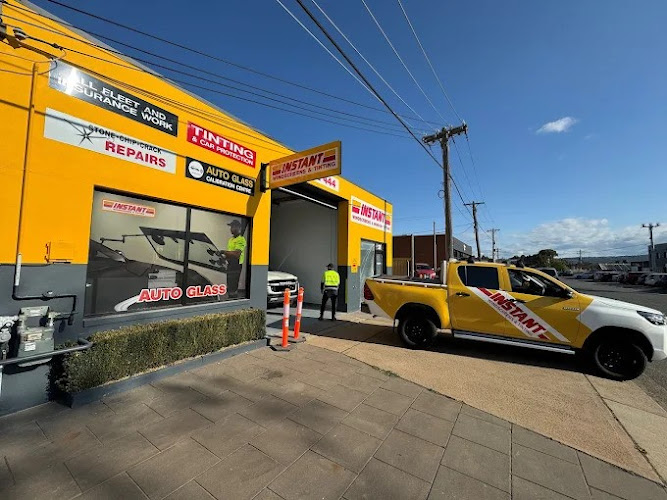 Instant Windscreens Darwin - Repairs & Tinting in Darwin City