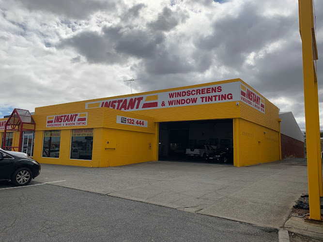 Instant Windscreens Osborne Park - Repairs & Tinting in Osborne Park