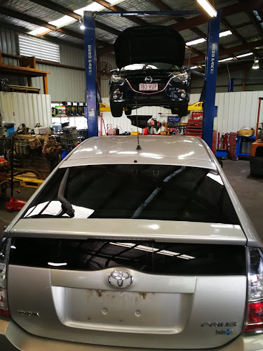 Shaws Window Tinting in Chuwar