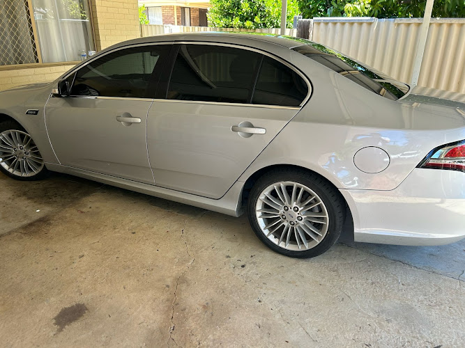 Tint Experts Brisbane in Slacks Creek